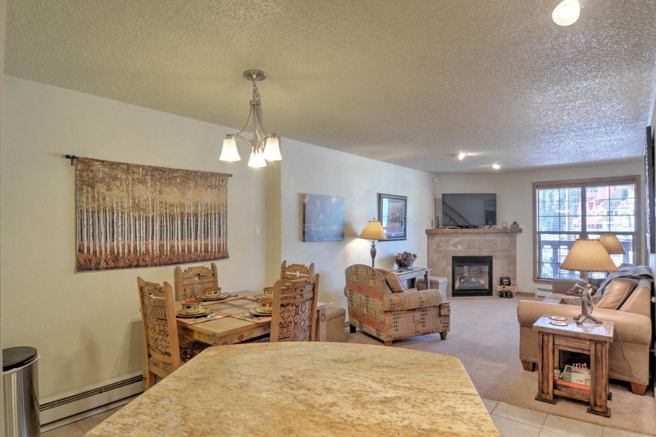 Red River Home With 2 Balconies - 1 Block To Main St Luaran gambar